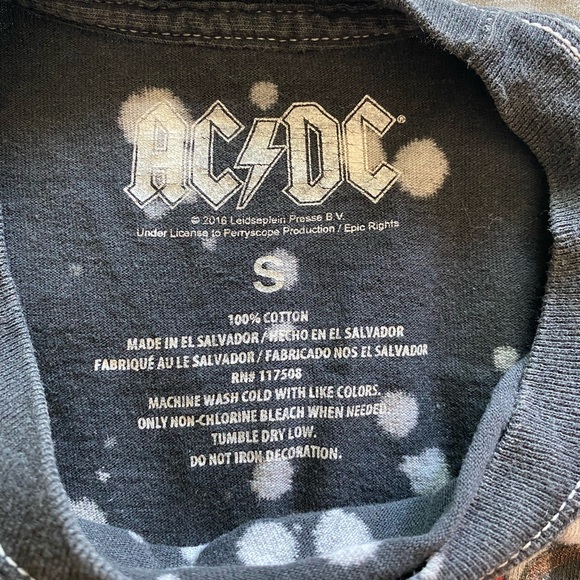 AC/DC 1980 Tour Long Sleeve Shirt - Picture 3 of 3